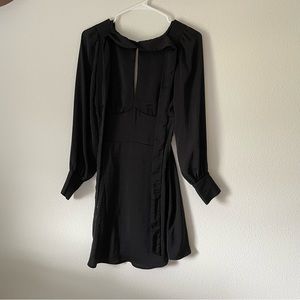Fit & Flare Black Dress H&M size XXS open Back Long Sleeve